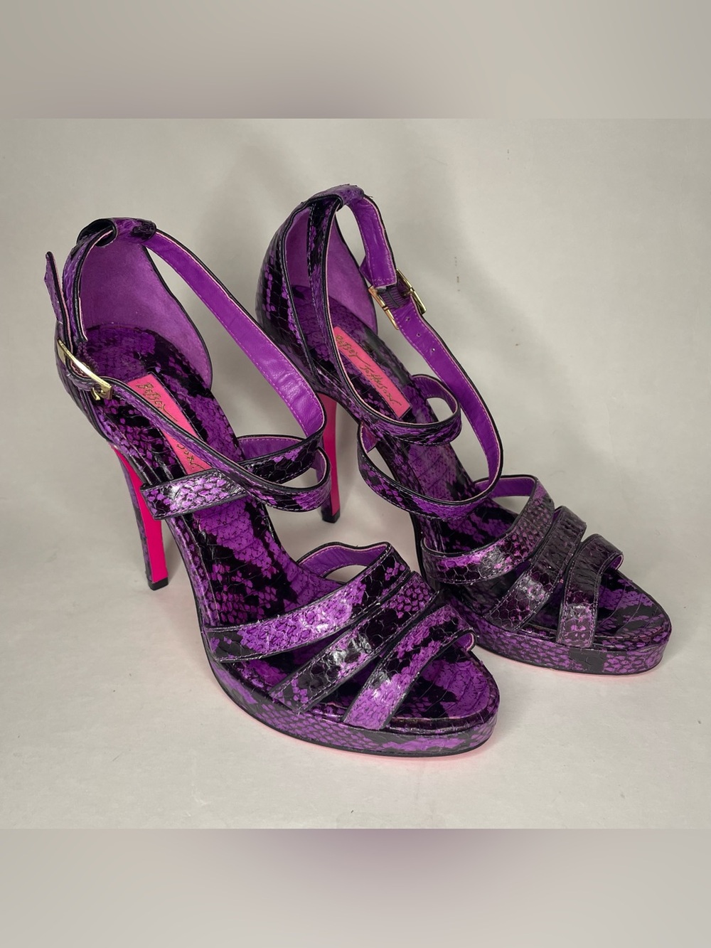 VTG 90's Betsey Johnson Purple & Black Snake Skin Heels Stilettos Sandals Sz 7